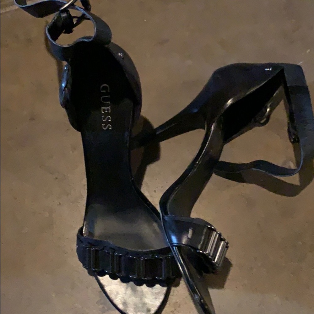 Shoes heels